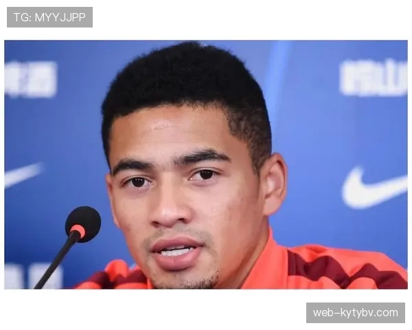 伊布退役后每天五点起床练腿，这自律谁顶得住