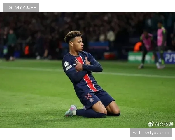 杜埃与姆巴佩：速度型新星的潜力上限与能力差距解析